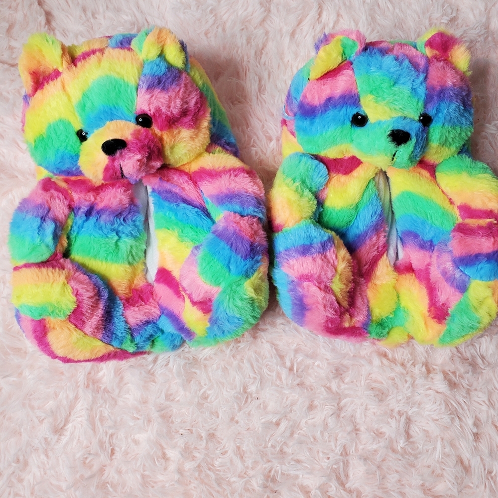 Teddy bear slippers